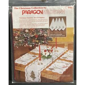 Vintage 1978 Paragon Needlecraft Kit 6441 Christmas Napkins Only Set of 4 NOS